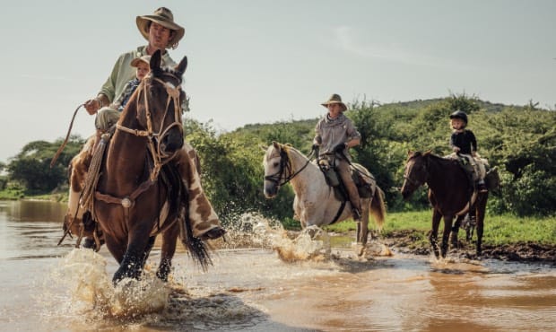 kenya-horse-riding